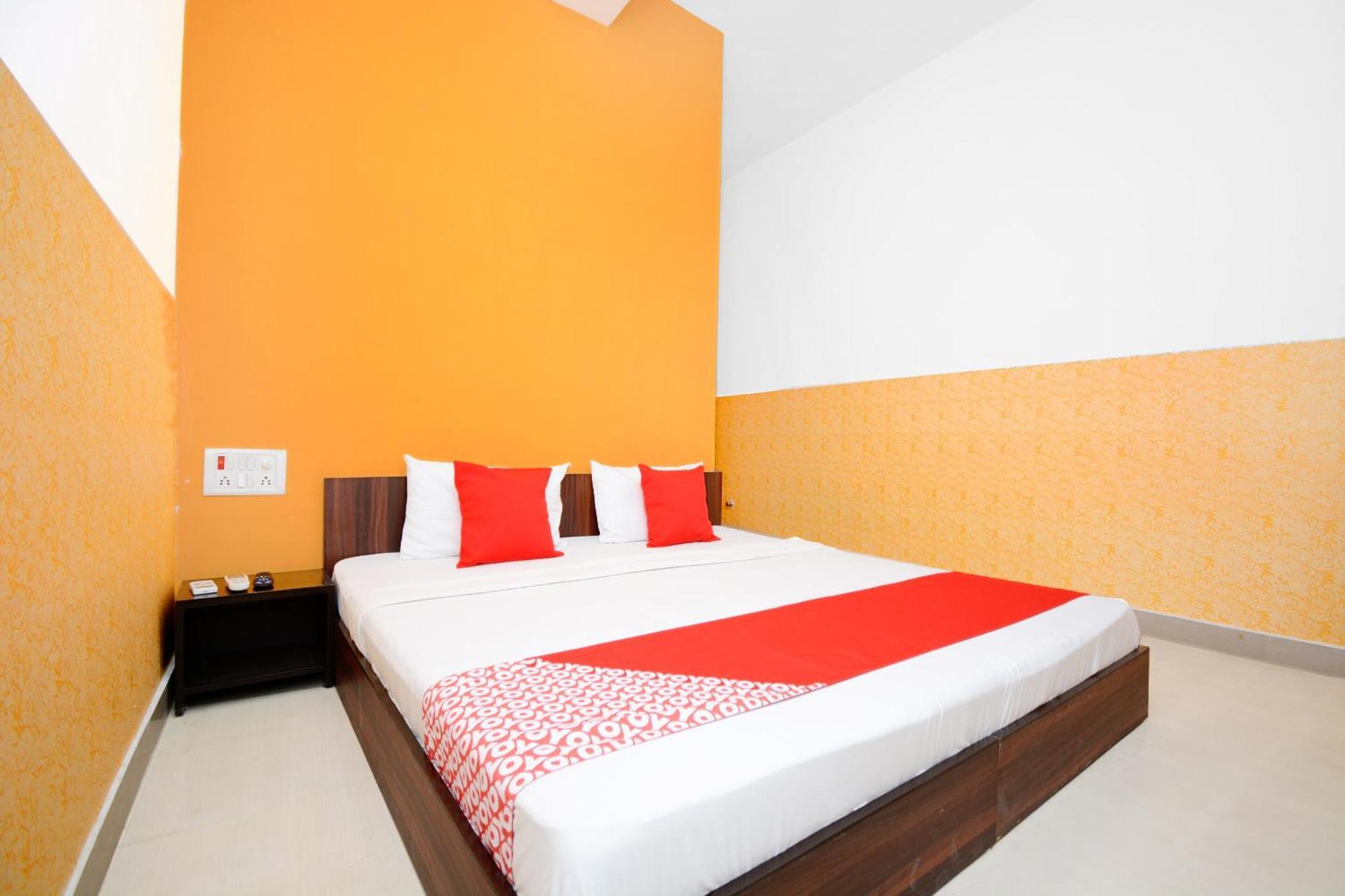 Hotel O Park View Bhiwani Exteriör bild