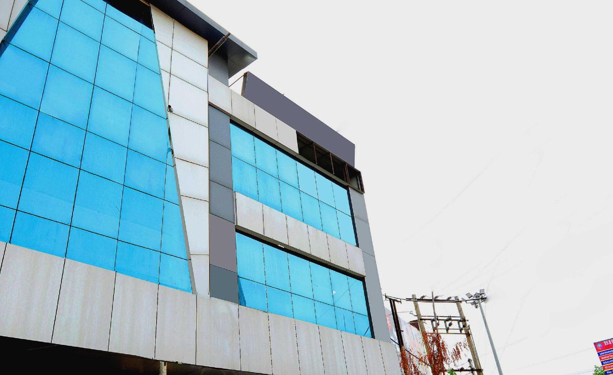 Hotel O Park View Bhiwani Exteriör bild