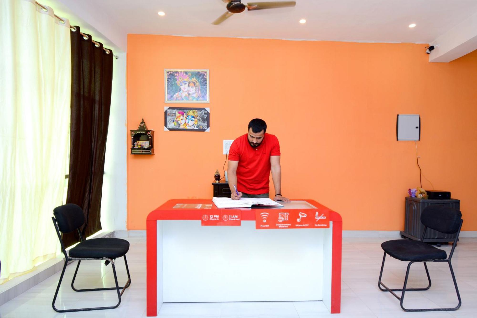 Hotel O Park View Bhiwani Exteriör bild